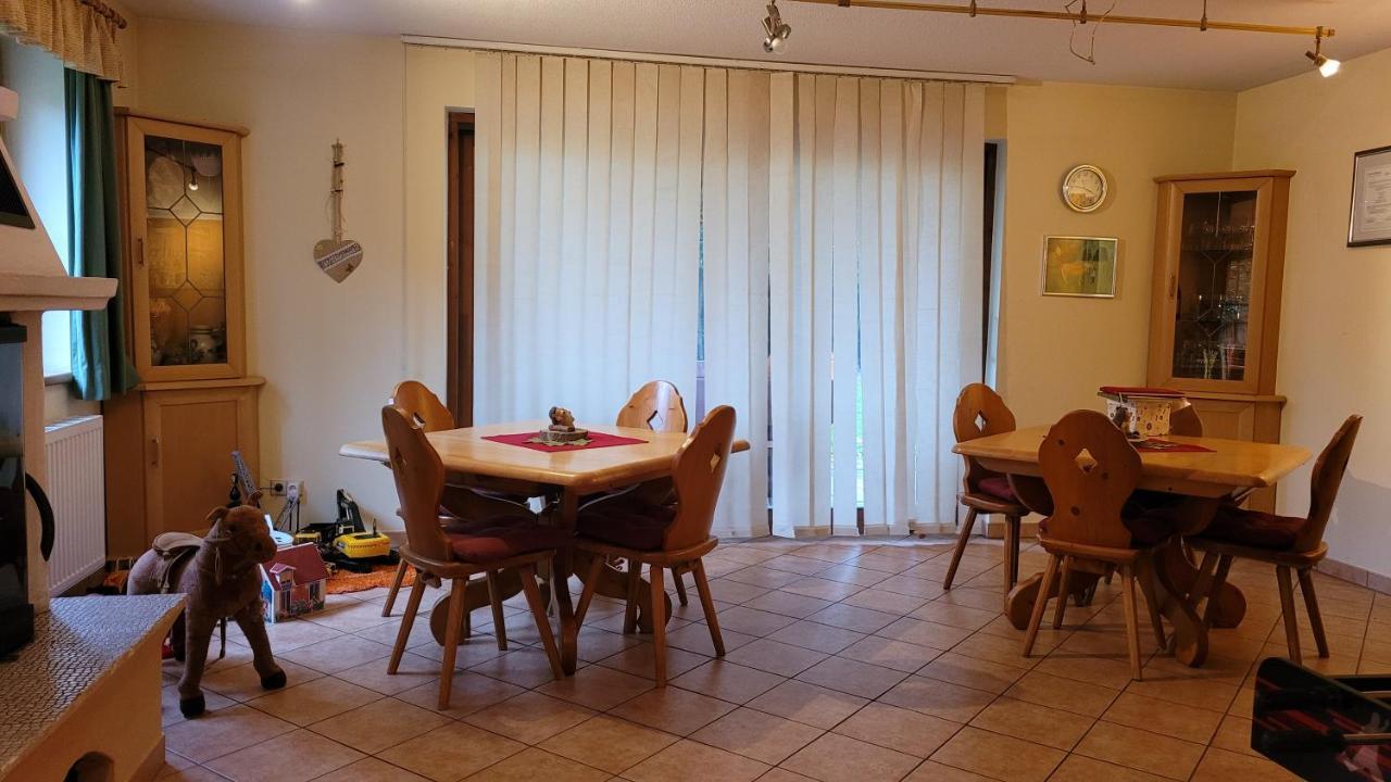 Knaller Der Reiterbauernhof Reisach Exterior foto